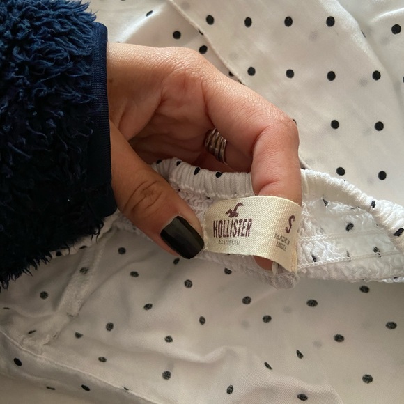 Hollister top - Picture 4 of 4